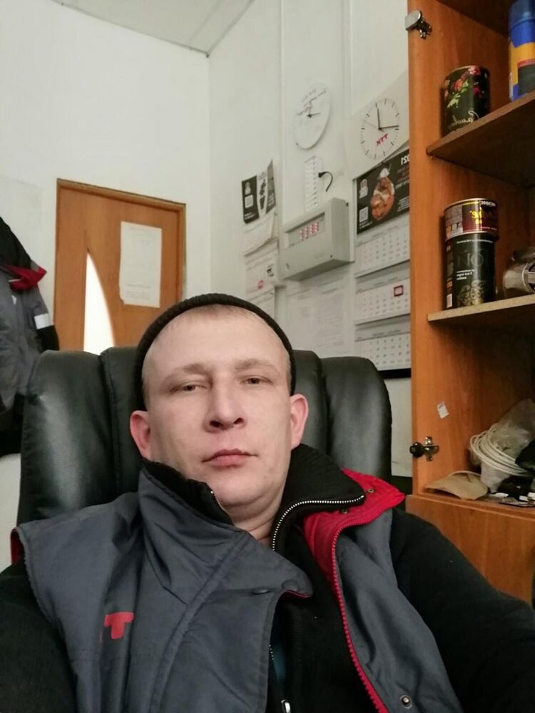  31412366  , 37 ,    