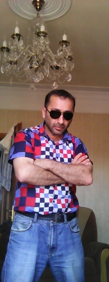  ,   Parviz, 54 ,     , c 