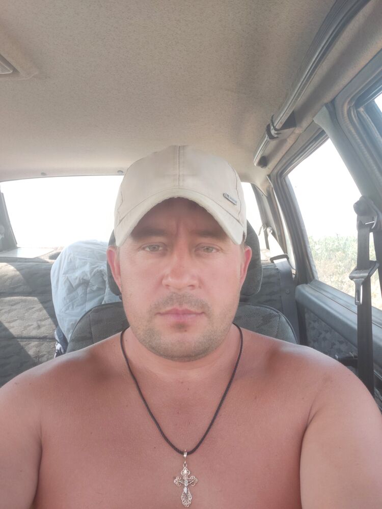 27828016  , 34 ,    