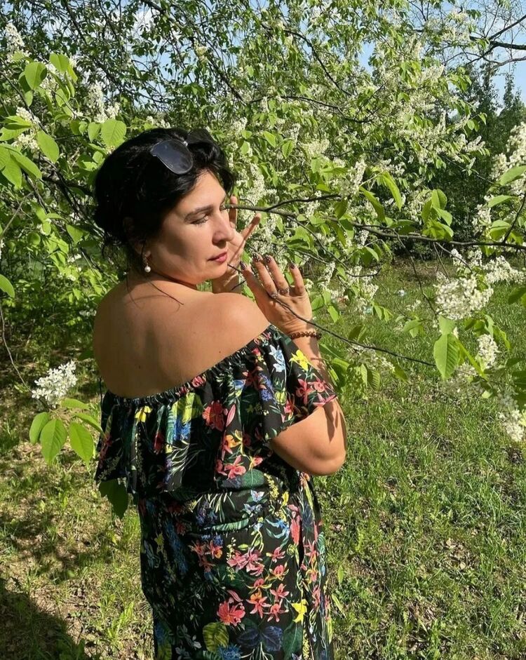  ,   Tatiana, 46 ,   ,   , c 