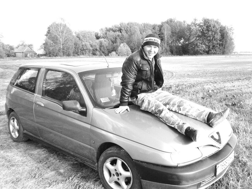  6794596  Serghei, 33 ,    