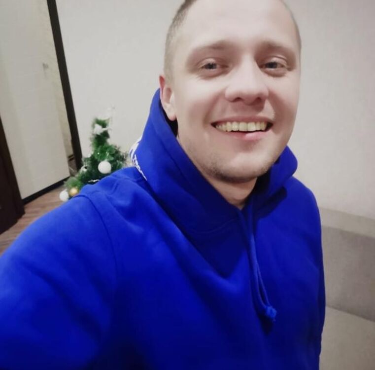  31347066  Yan, 34 ,    