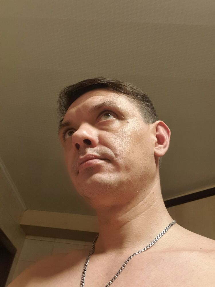  ,   Pavel, 45 ,   ,   