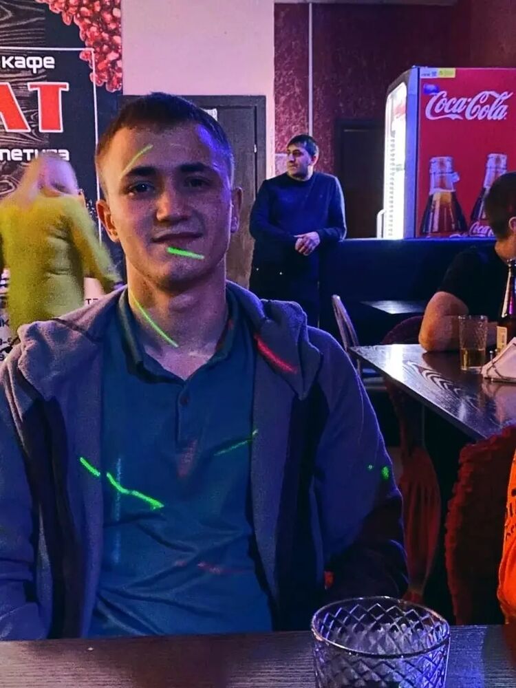  50166546  Savely, 23 ,    