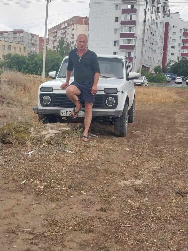  37186906  , 50 ,    