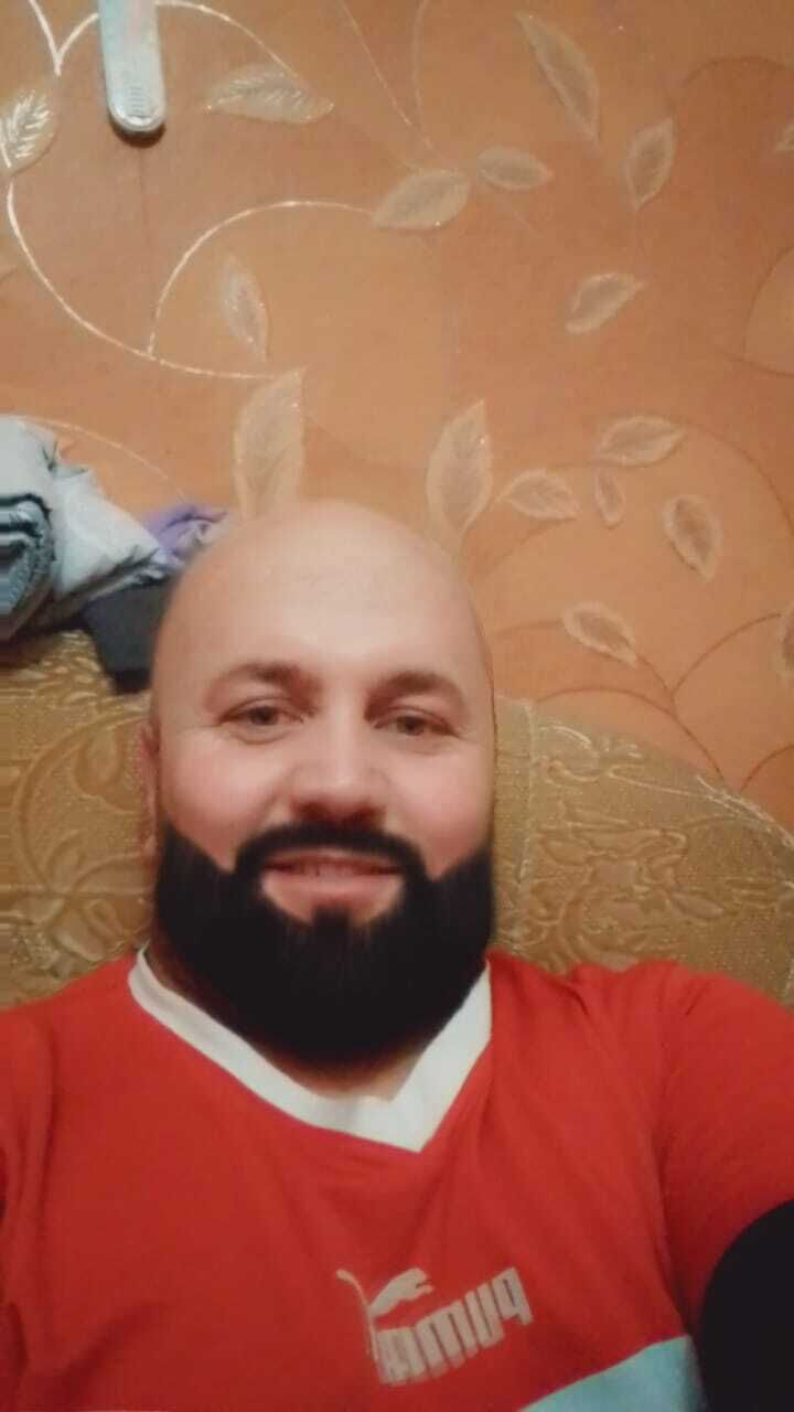  43009076  , 37 ,    