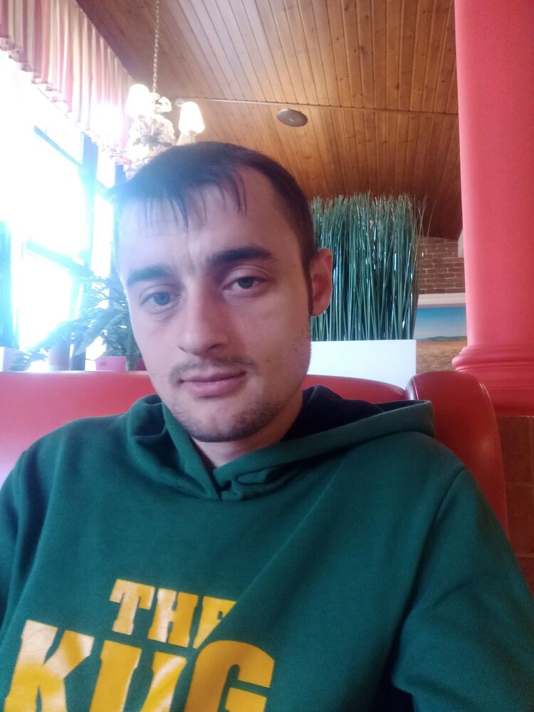  29311966  Igor, 31 ,    