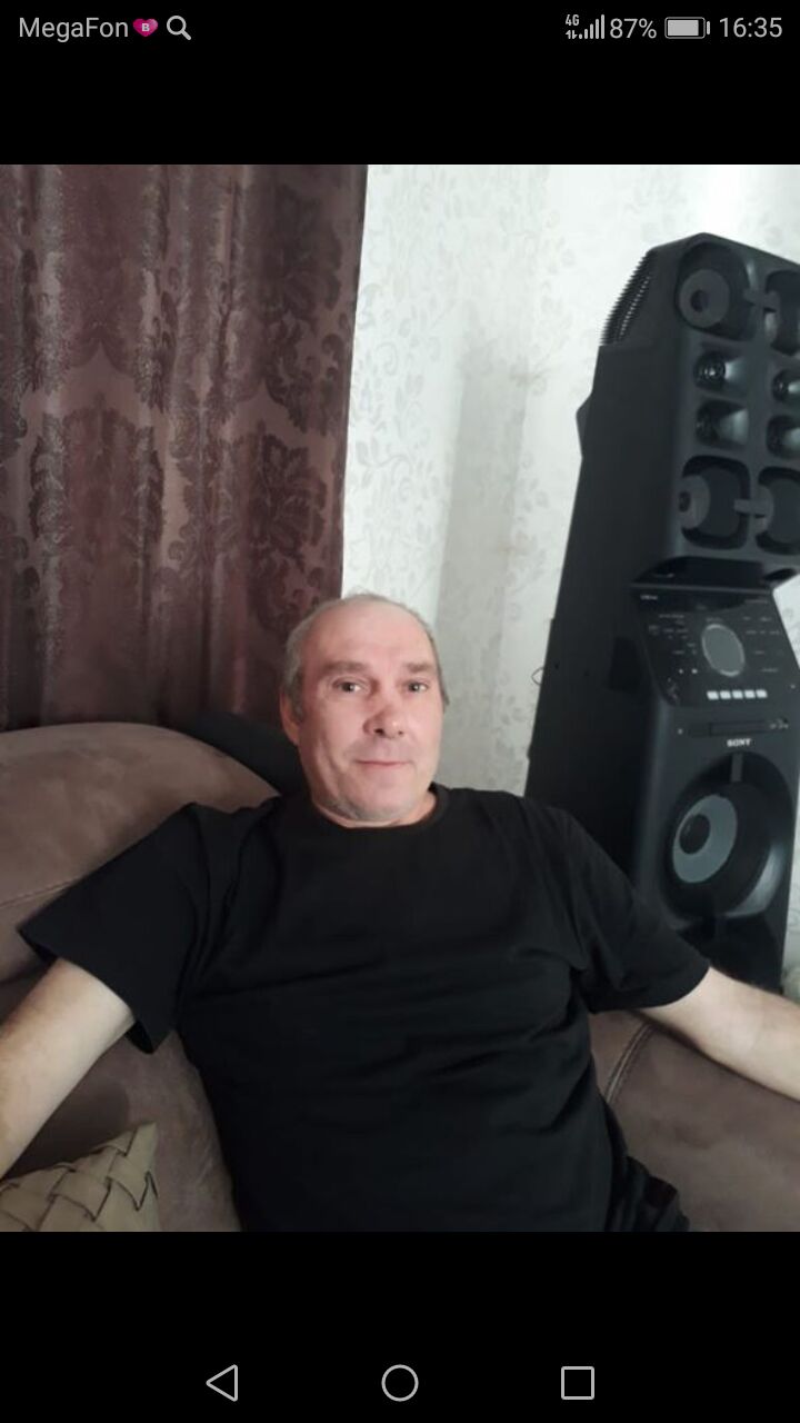  35969646  , 49 ,    