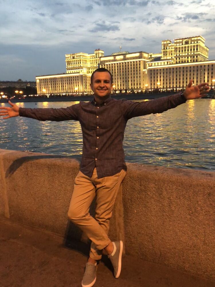  37286456  Nikolas, 34 ,    