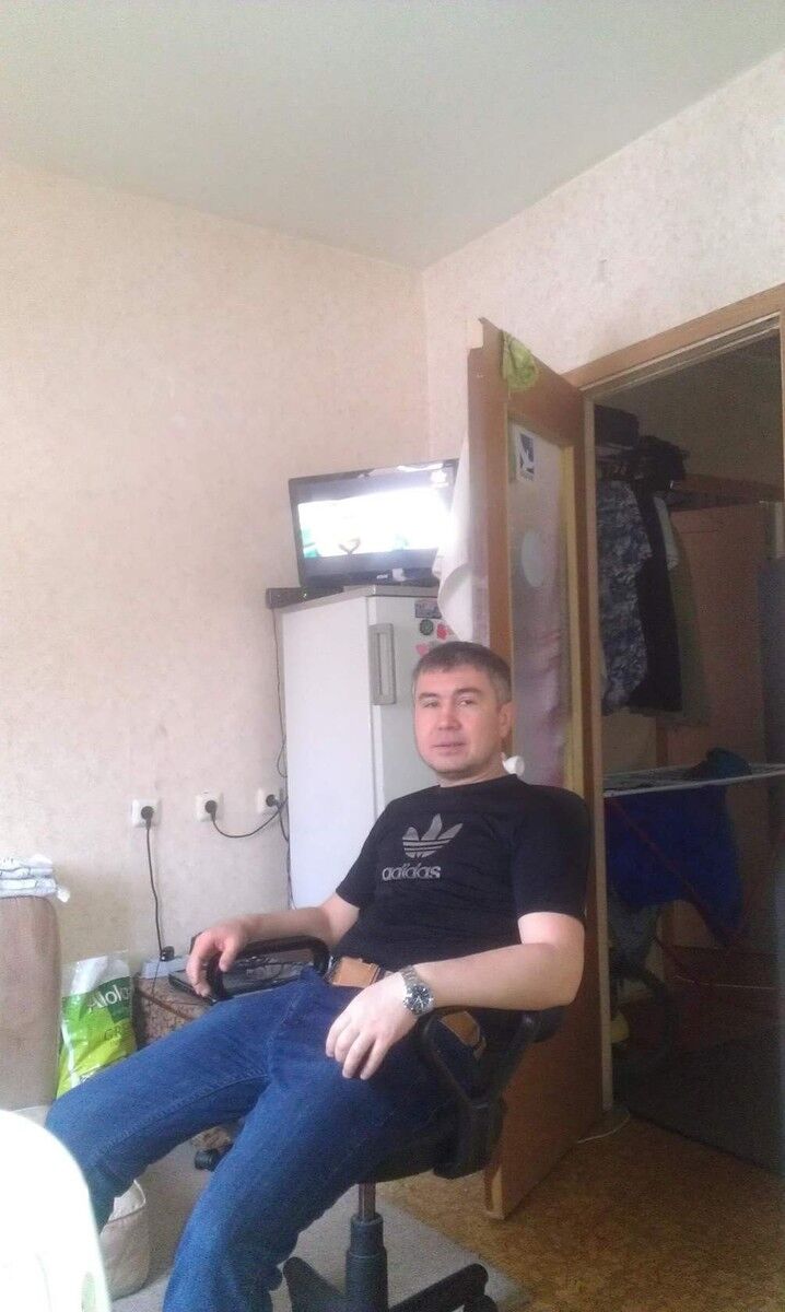  10756496  Javah, 46 ,    