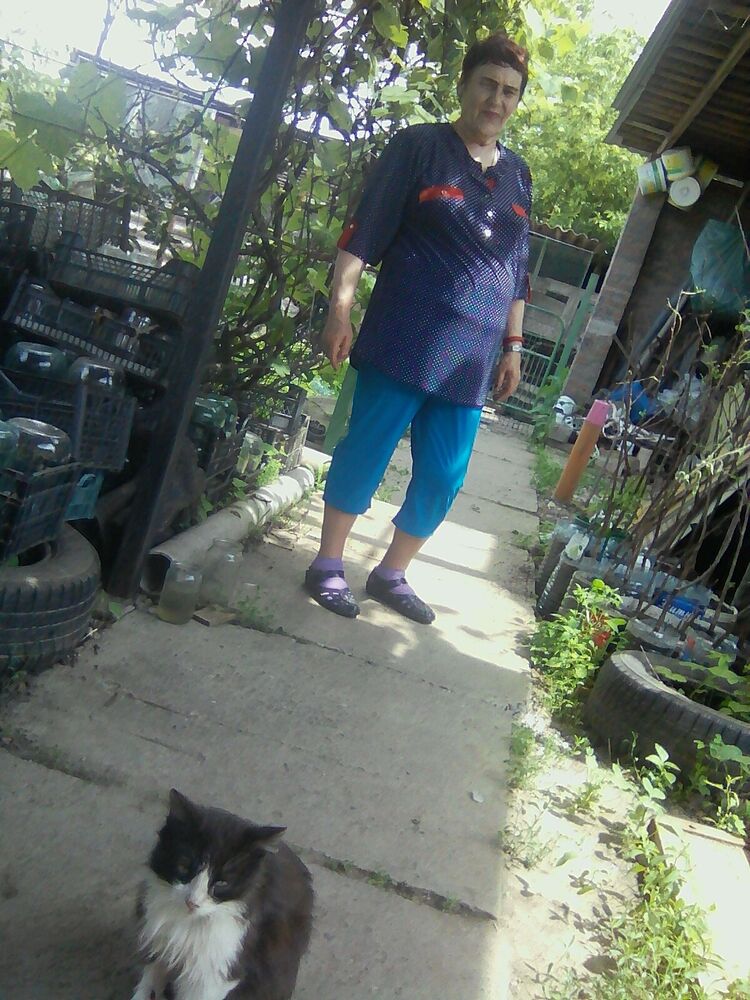  23676876  , 76 ,    