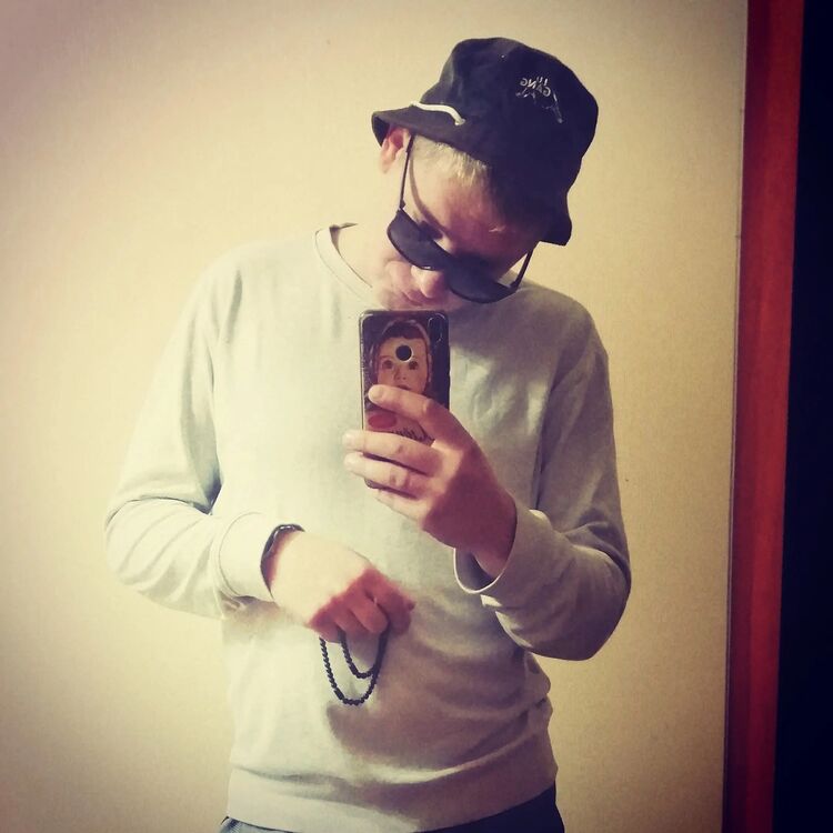  45802886   , 31 ,    