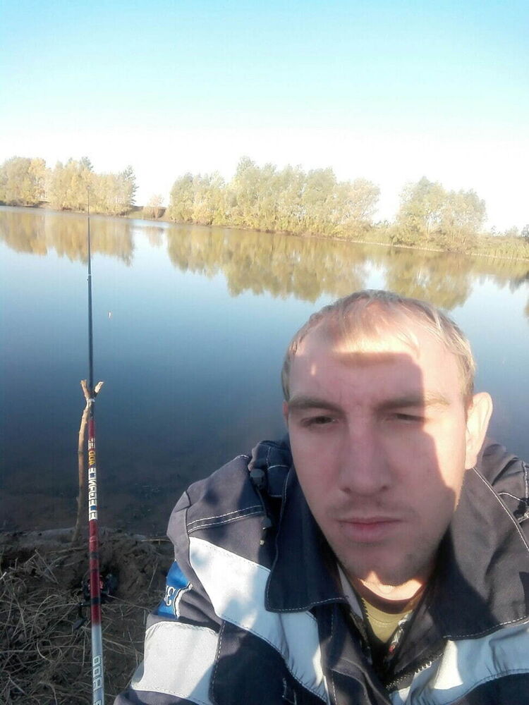  21896476  , 34 ,    