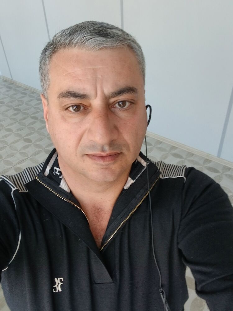  41970916  Tigran, 52 ,    