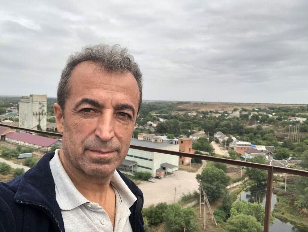  ,   Halit, 49 ,   ,   