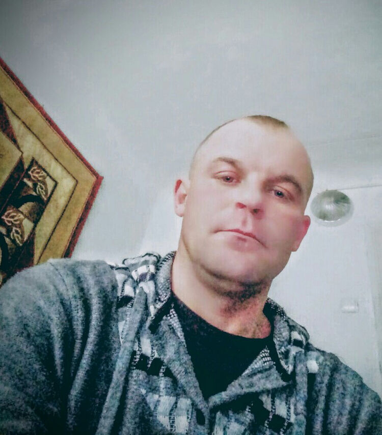  9393026  , 42 ,    