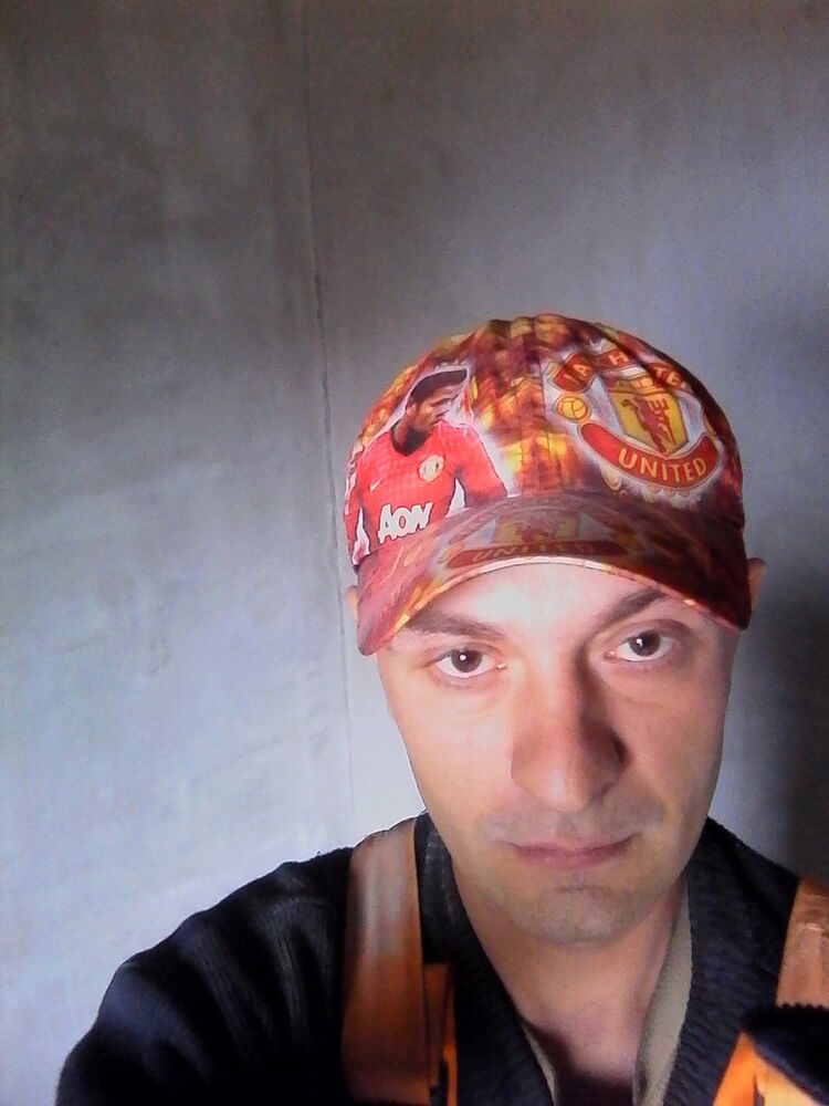  8900866  , 44 ,    
