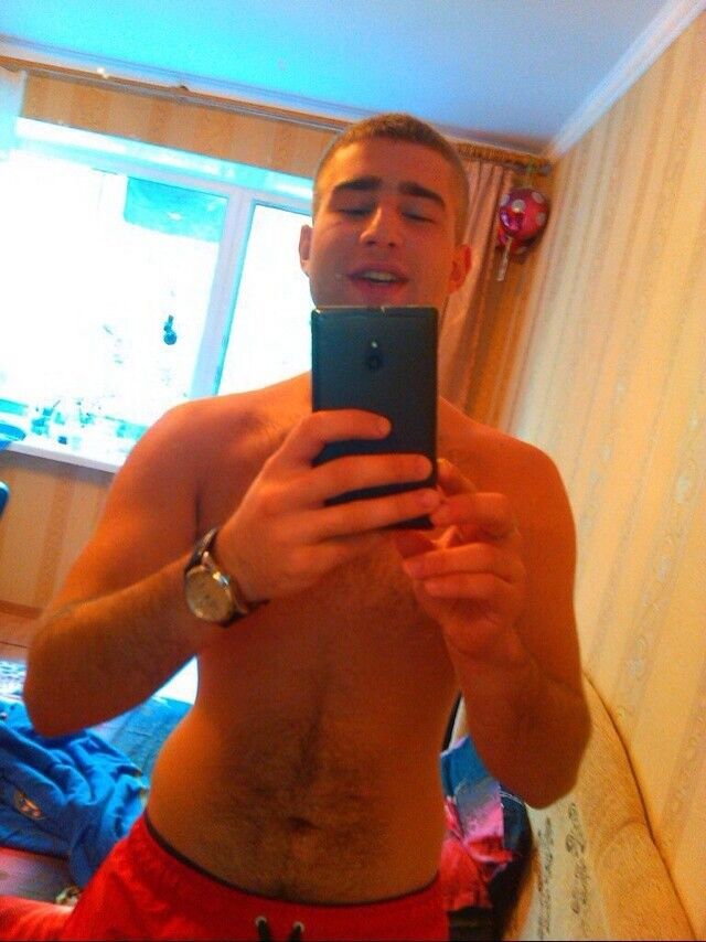  8487916  Igor, 32 ,    