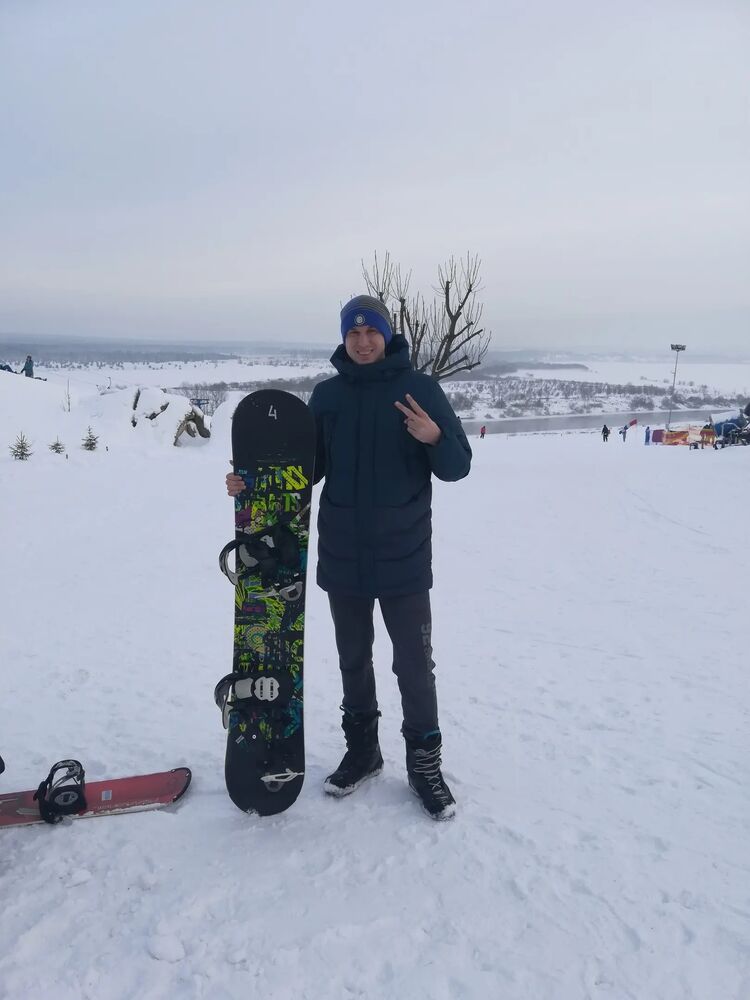  54060956  Artem, 36 ,    