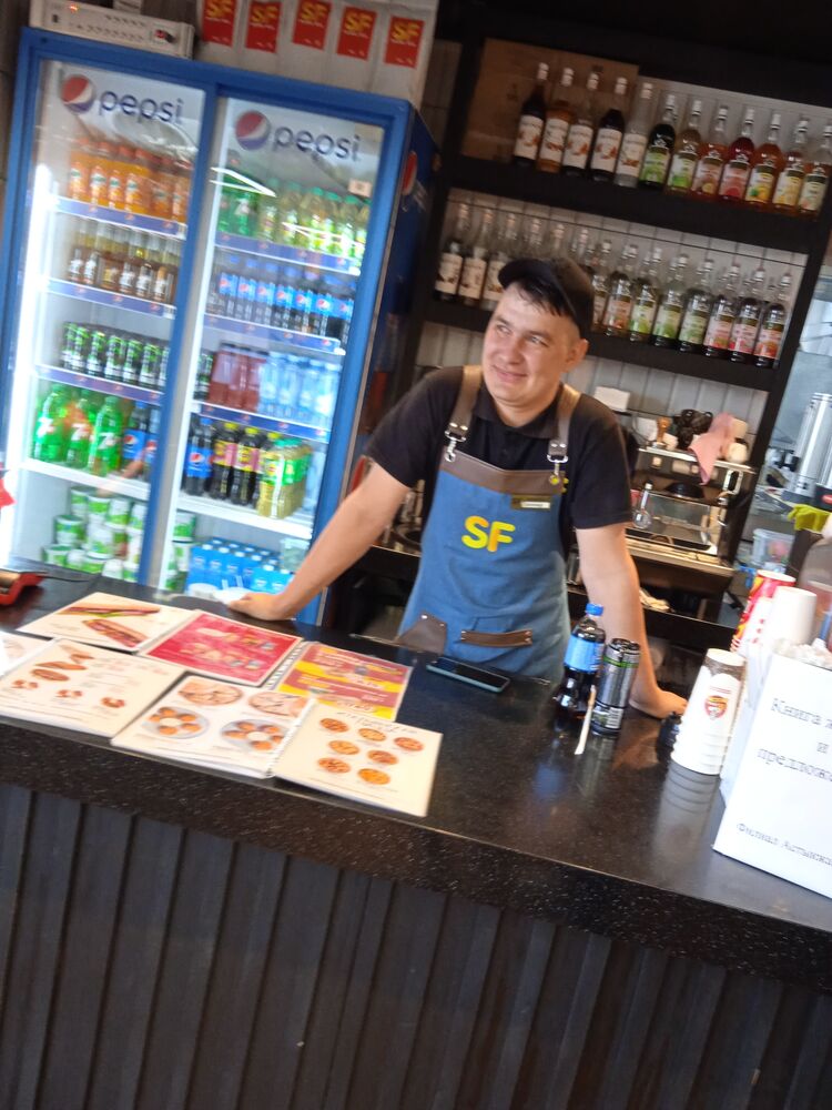  26783236  Danik, 34 ,    