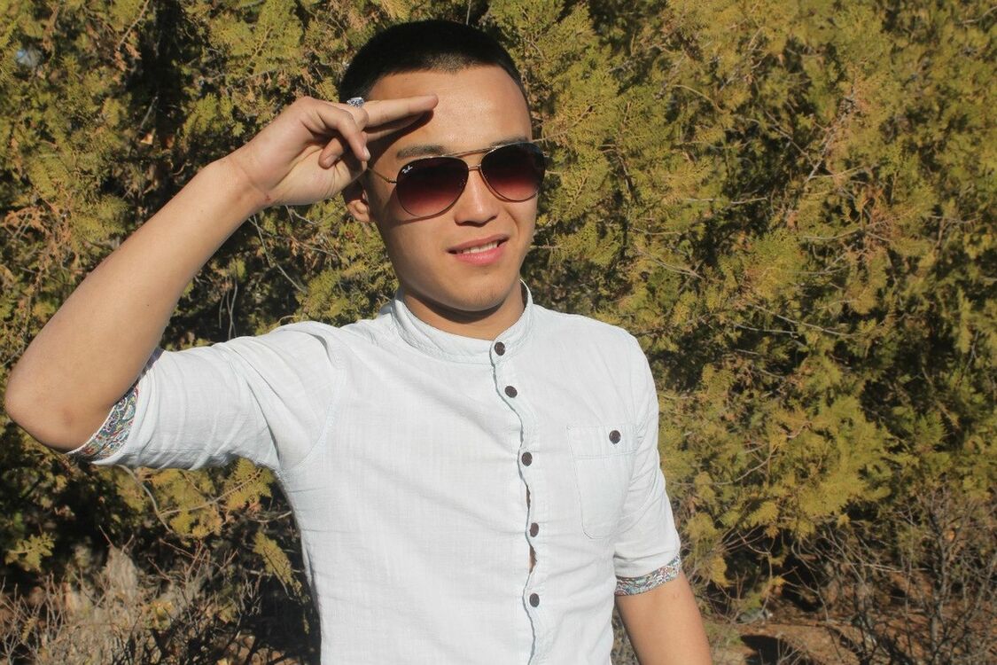  ,   Olzhas, 31 ,   