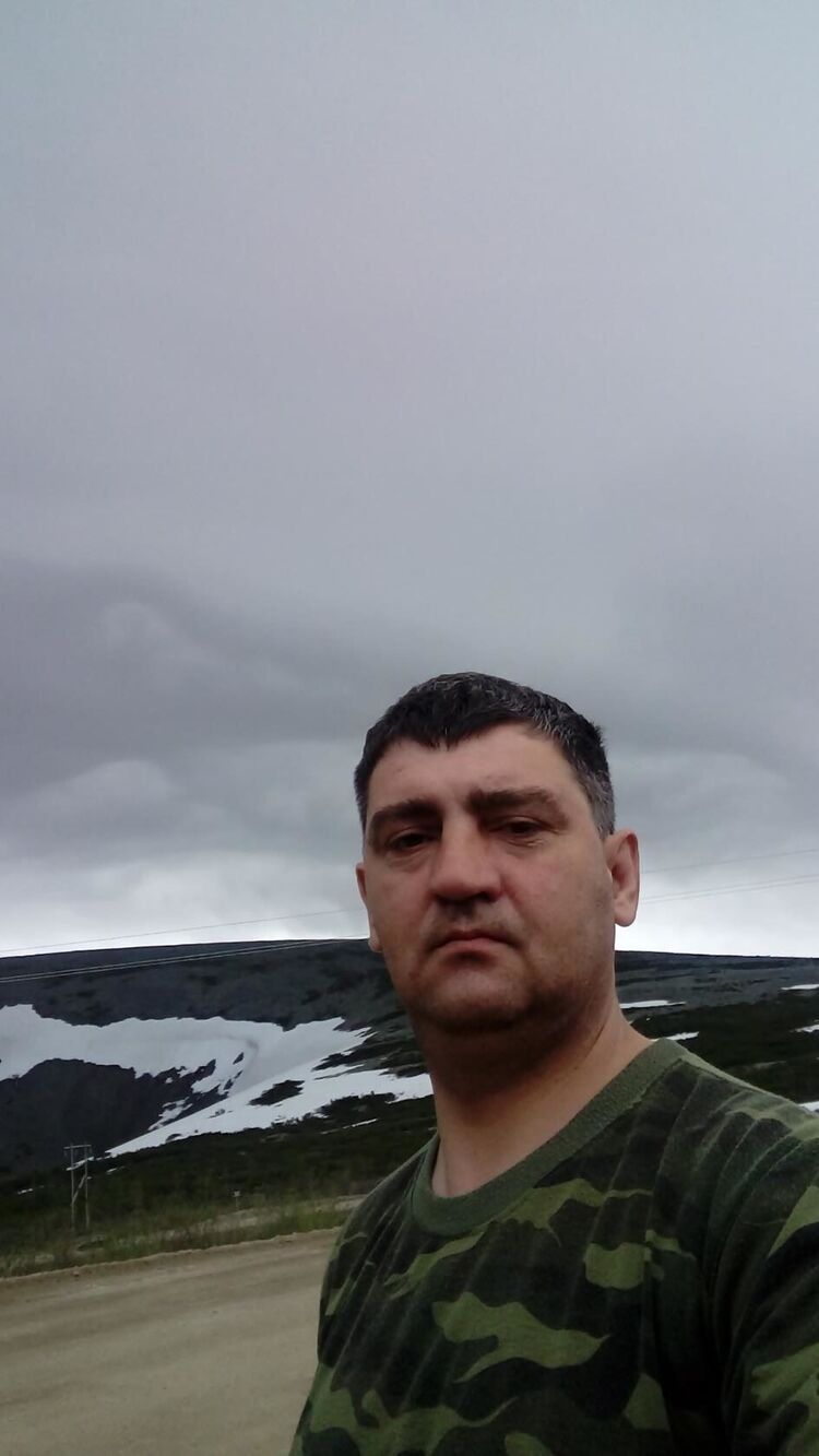  24117646  , 51 ,    