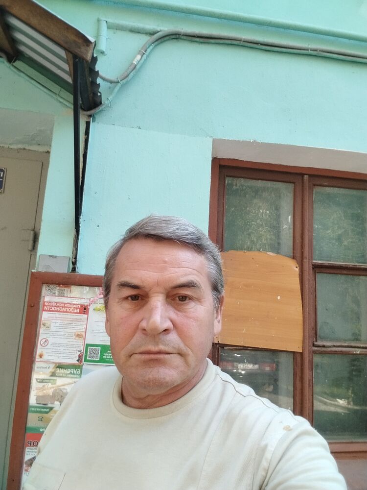  35770366  , 62 ,     