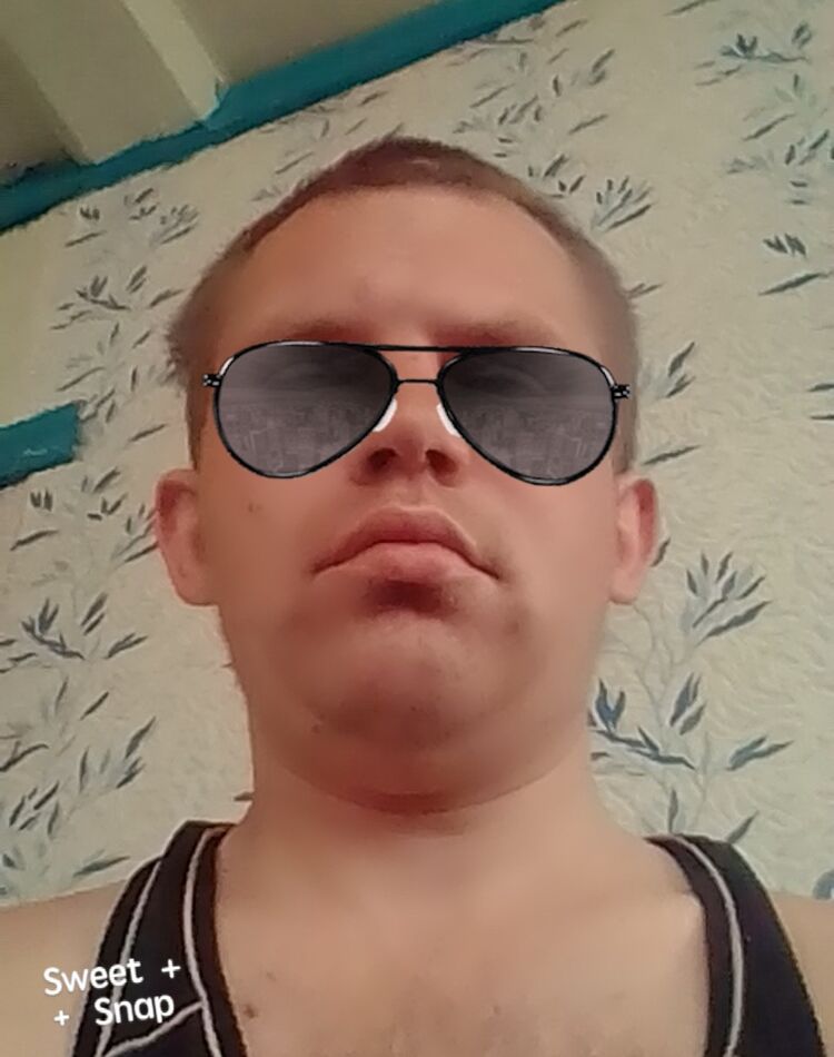  43887326  Volk, 39 ,    