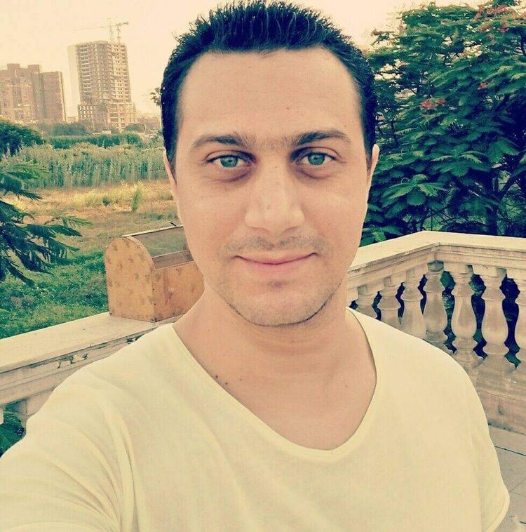  45535146  Mostafa, 39 ,    