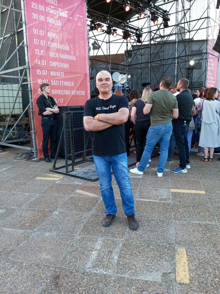  --,   Alexander, 55 ,   ,   , c 