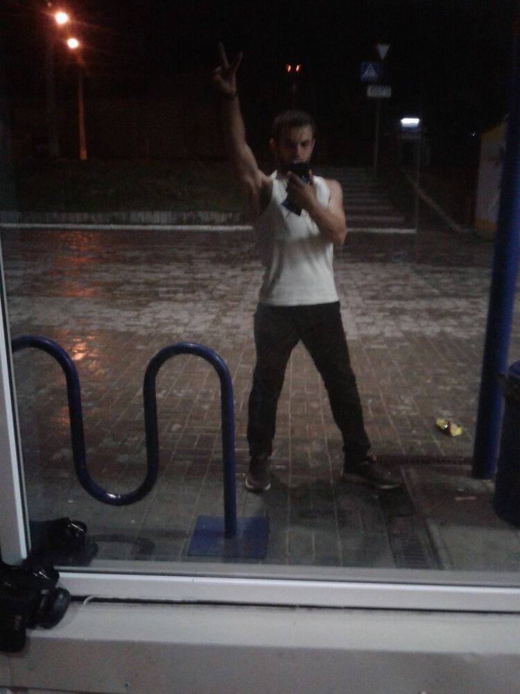  18632886  , 37 ,    