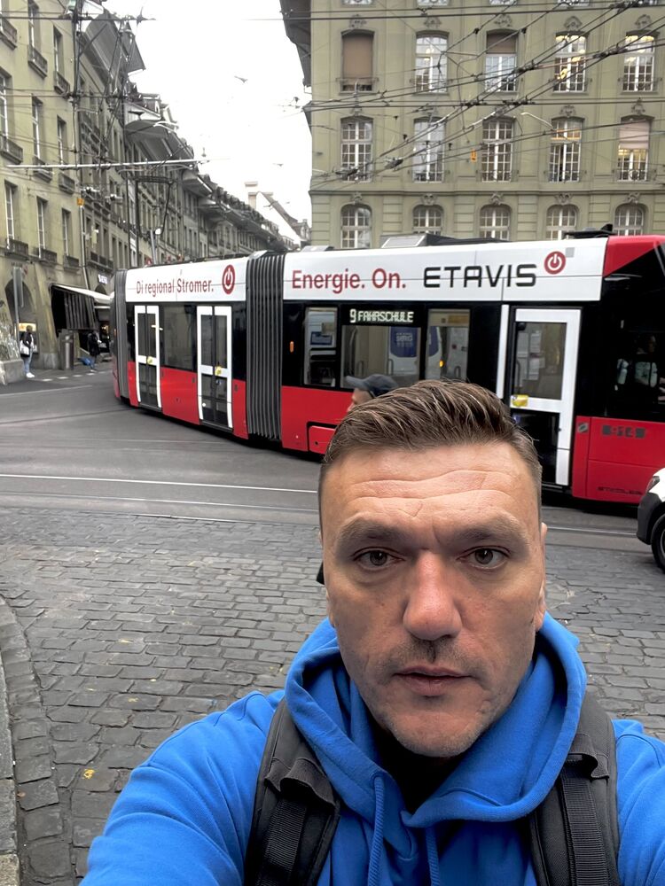  49875736  Igor, 45 ,    