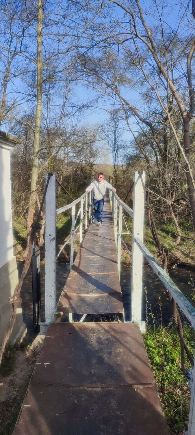  53633866  Vanya, 37 ,    