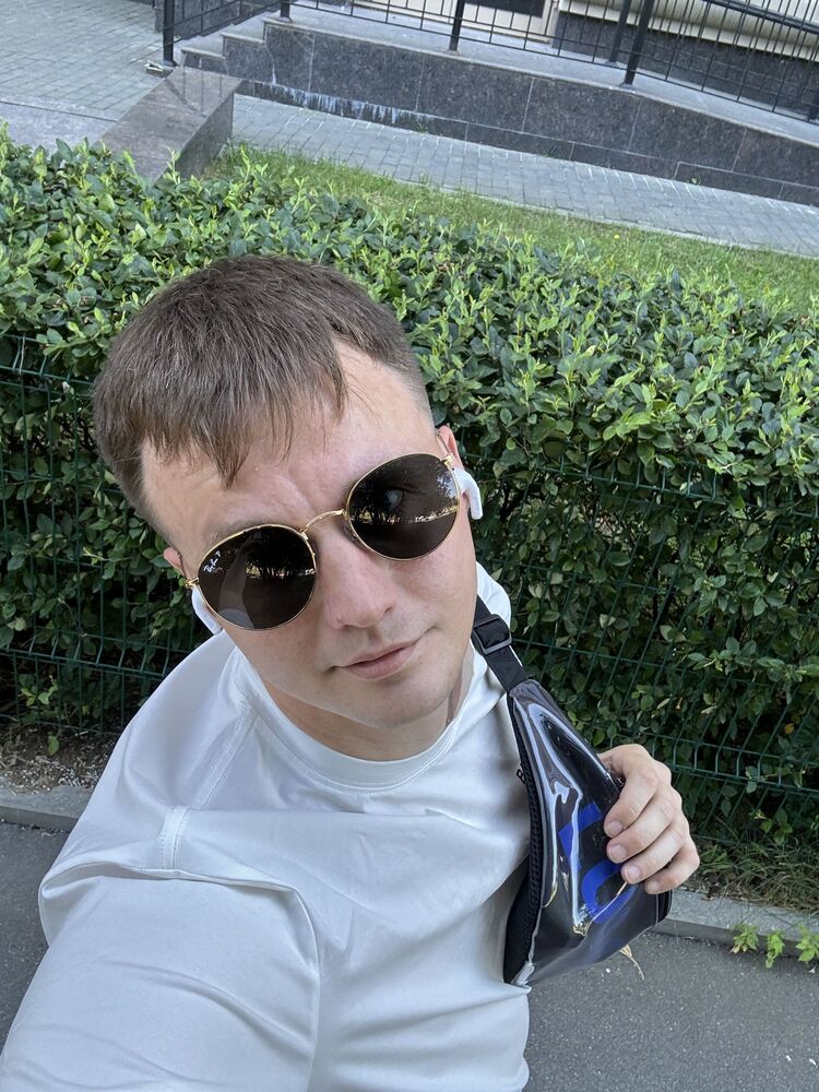  44514626  Vladimir, 34 ,    