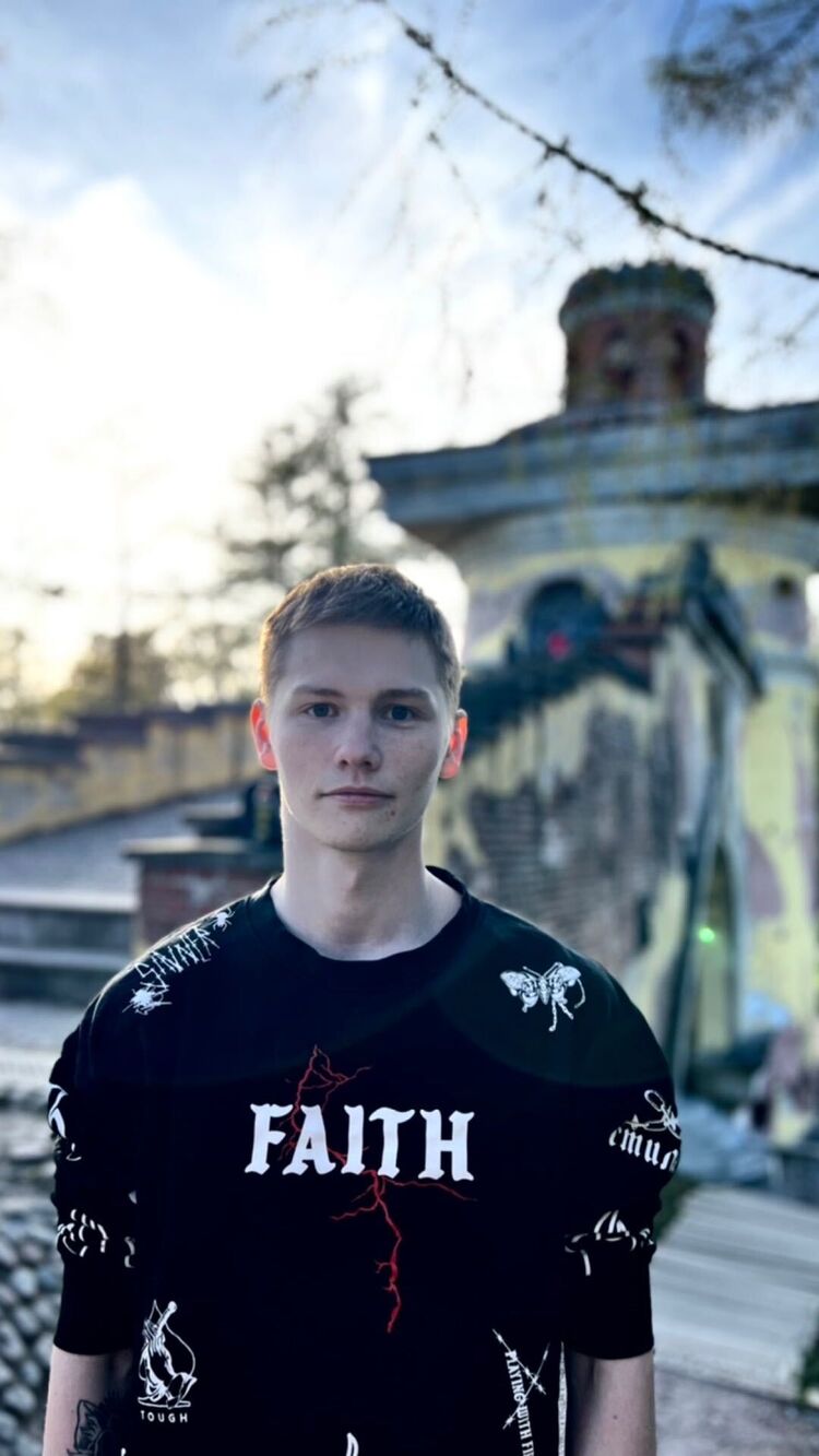  -,   Andrey, 26 ,   ,   