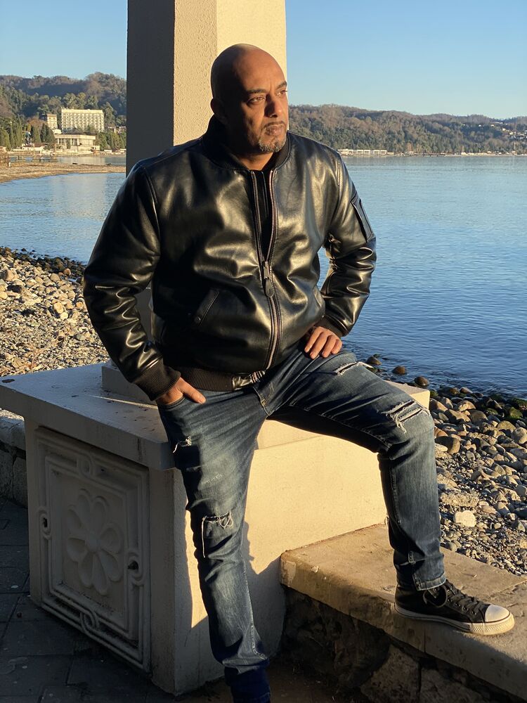  ,   Djsasa, 43 ,   ,   , c 