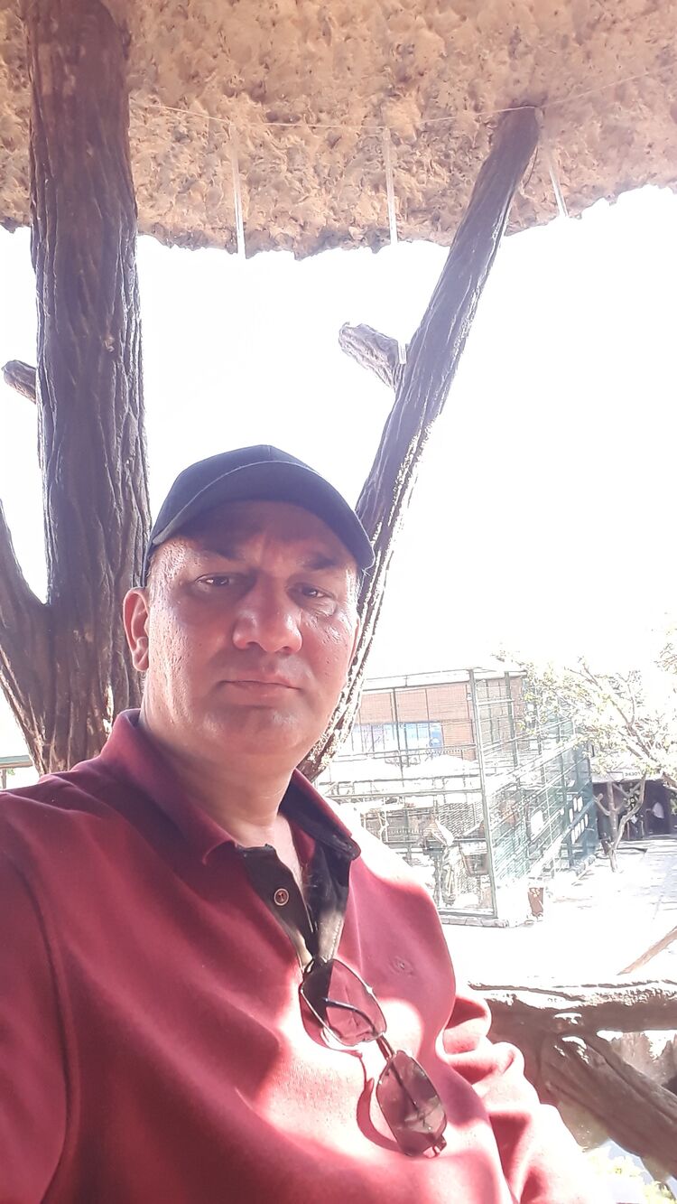  46408456  CNN Anzor, 52 ,    