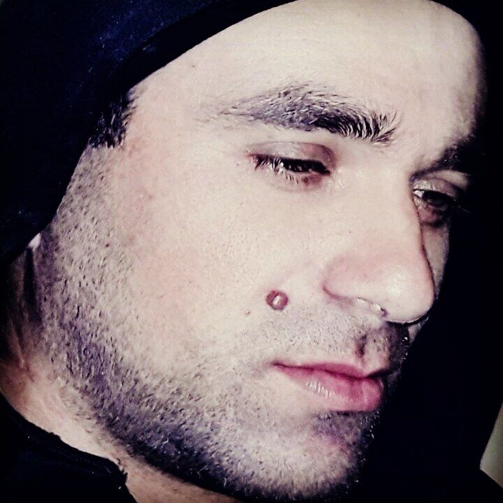  41513476  Salim, 36 ,    