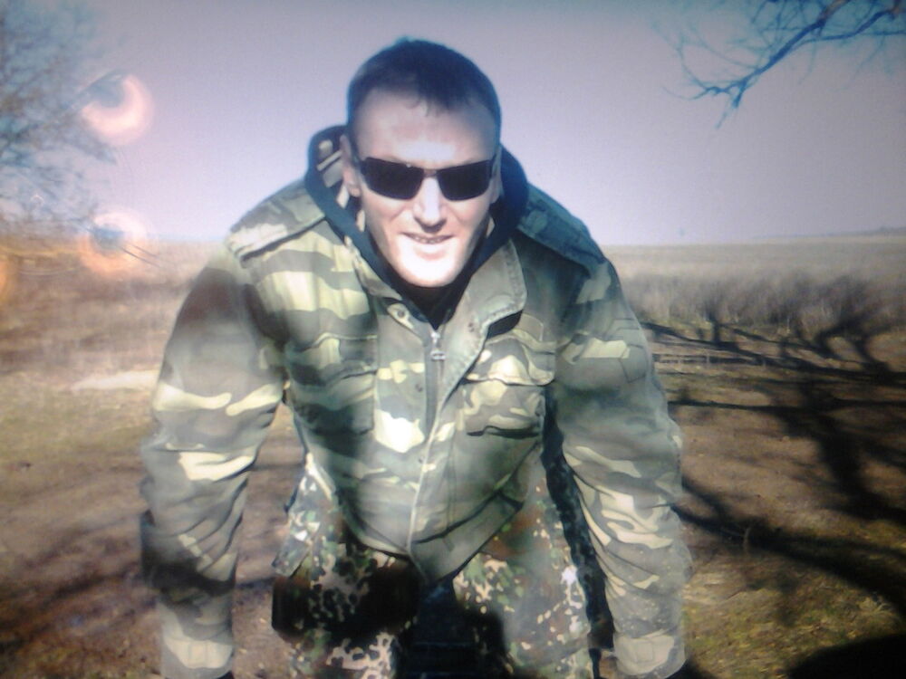  ,   Andrei, 44 ,   ,   , c 