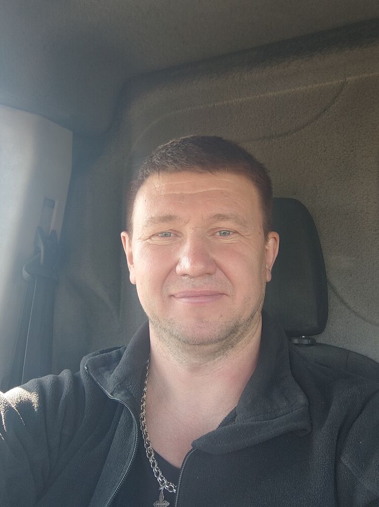  53086626  , 44 ,    