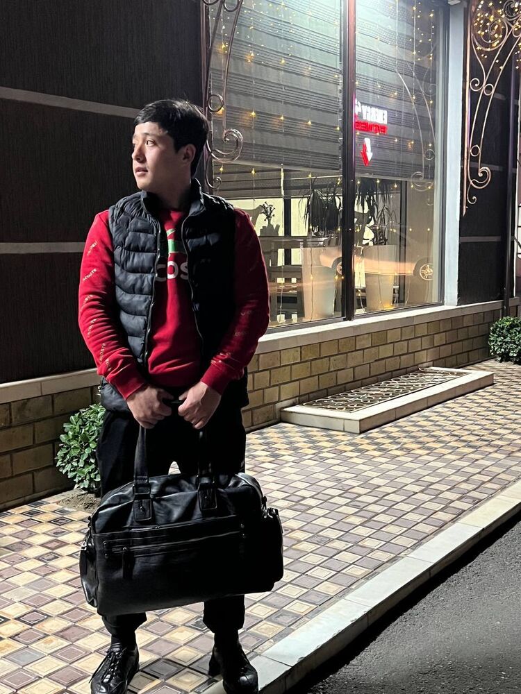  35738716  , 25 ,    -