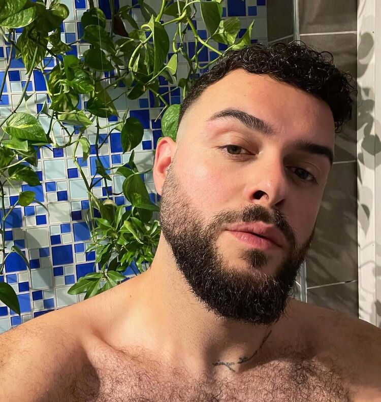  49758676   , 35 ,    --