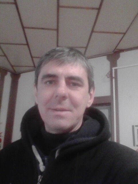  9246446  Aleksandr, 53 ,    