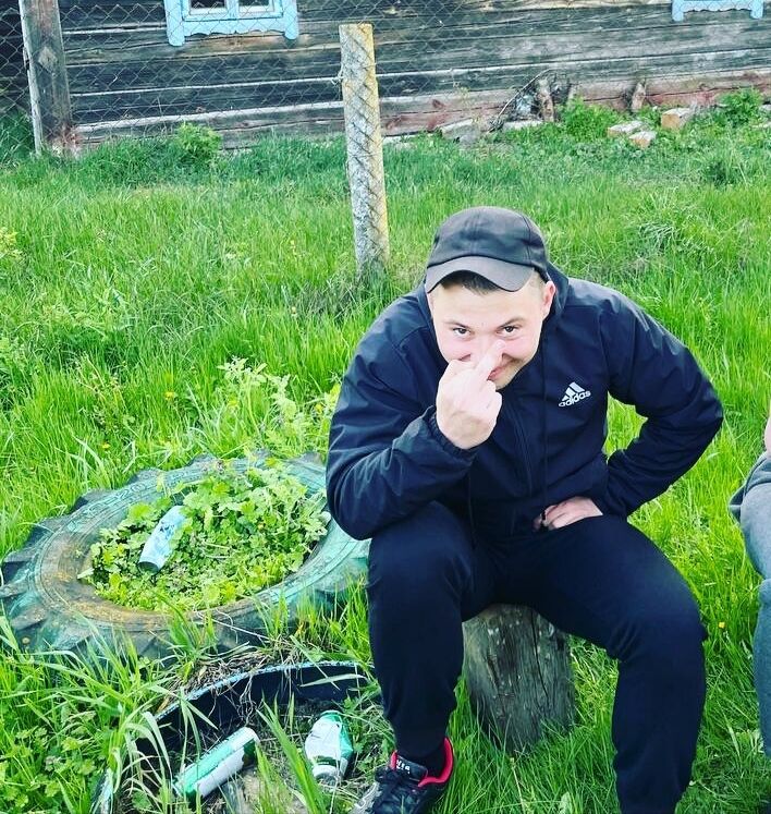  37658886  Andrey, 25 ,    