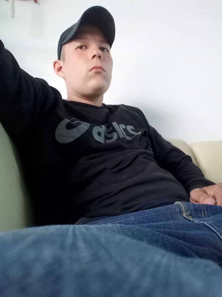  18722336  , 25 ,    