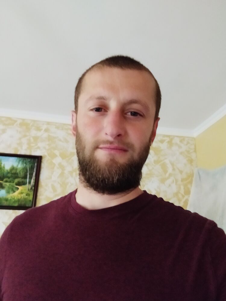  23043486  Sergoo, 35 ,    