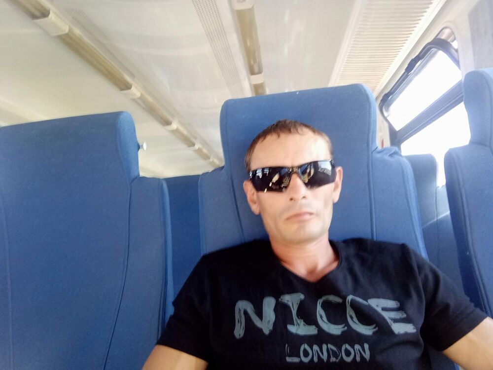  23725946  Ը, 41 ,    -