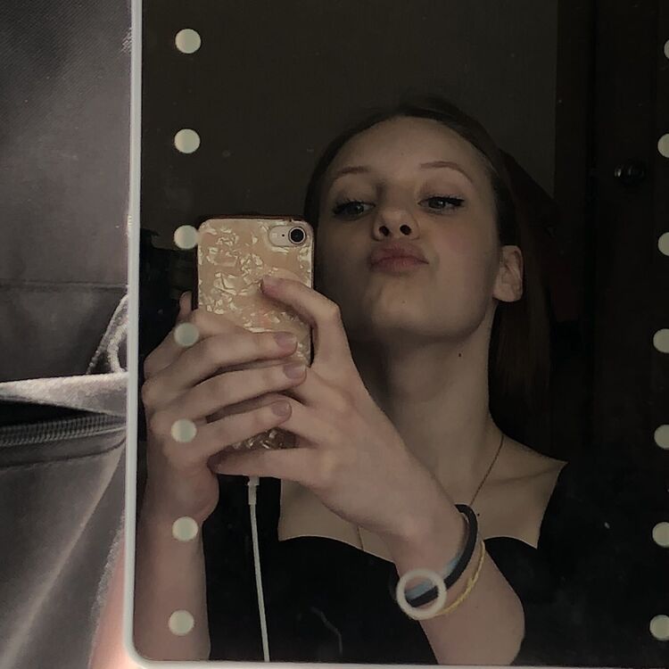  27655236  , 21 ,    -