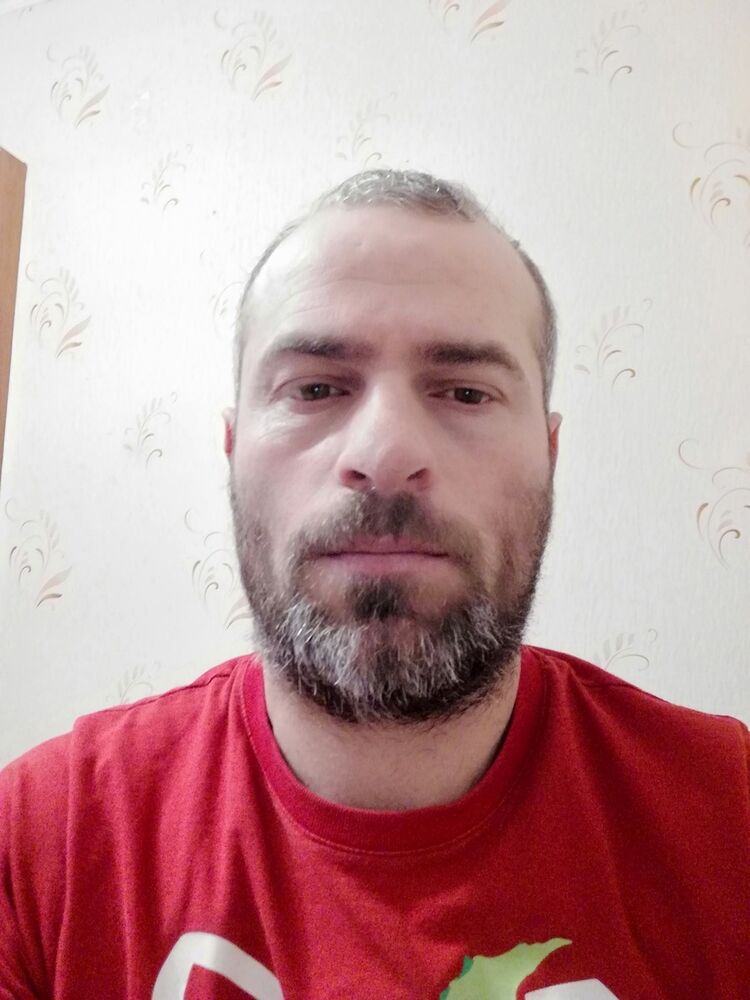  ,   Erol, 47 ,   ,   , c 