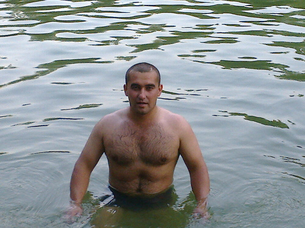  5419176  Sanjar, 37 ,    